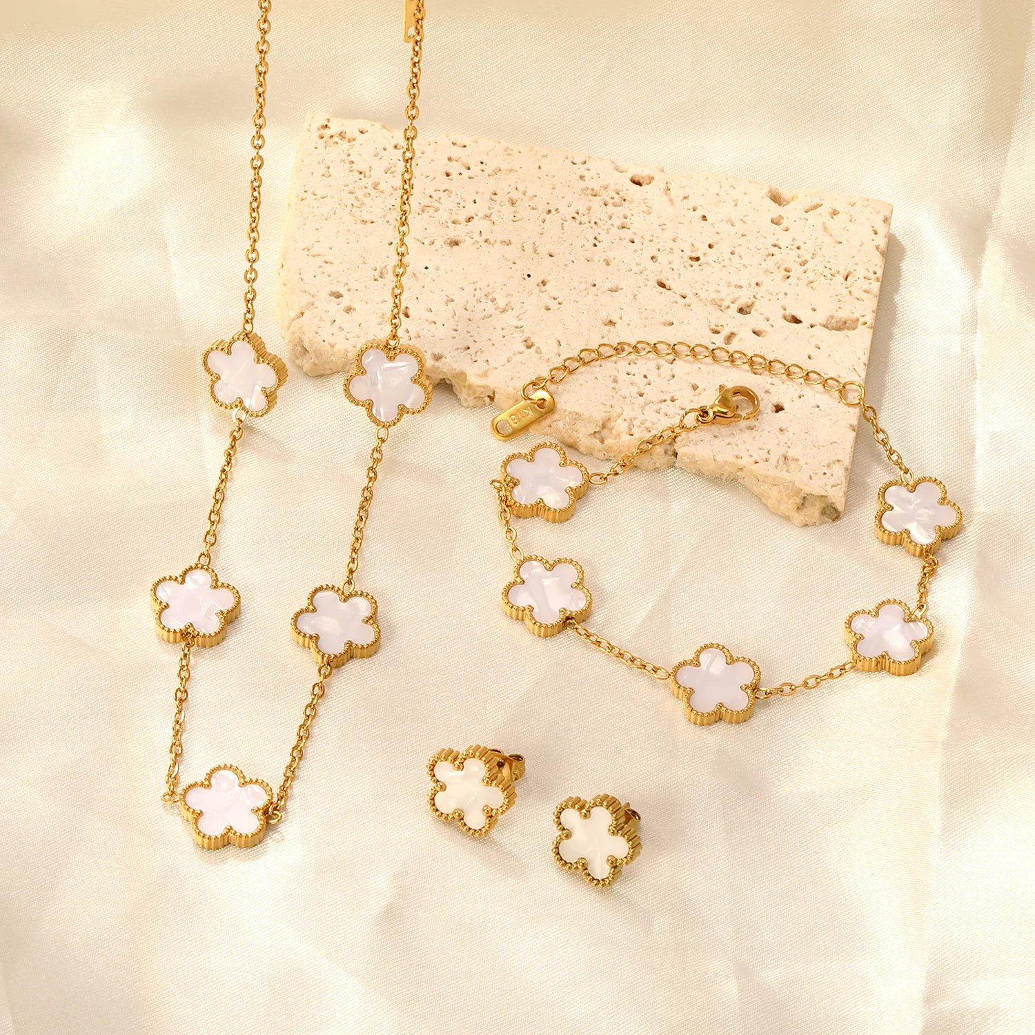 Shell Flower Jewelry Set